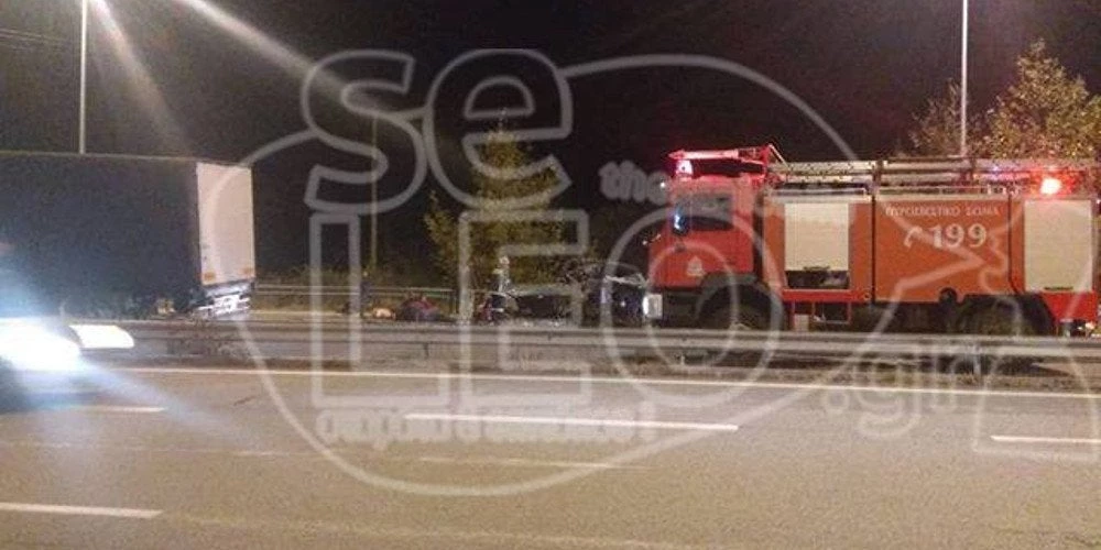 Ένας νεκρός και 20 τραυματίες από το τροχαίο με τους παράνομους μετανάστες στην Ασπροβάλτα